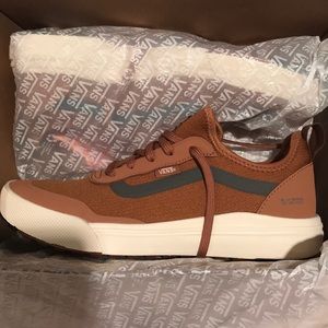 Ultrarange AC Vans